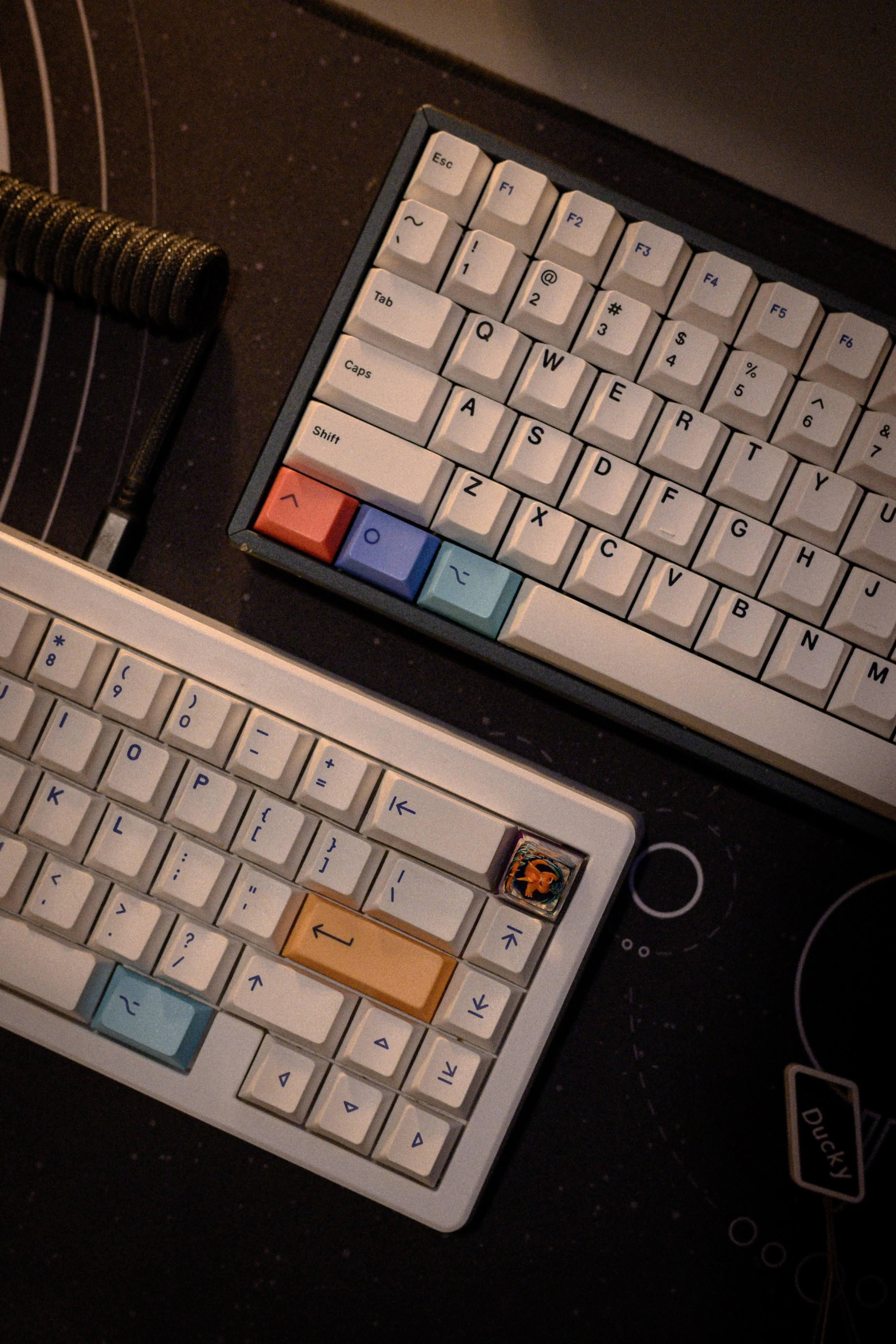 キーキャップの質感が際立つ接写