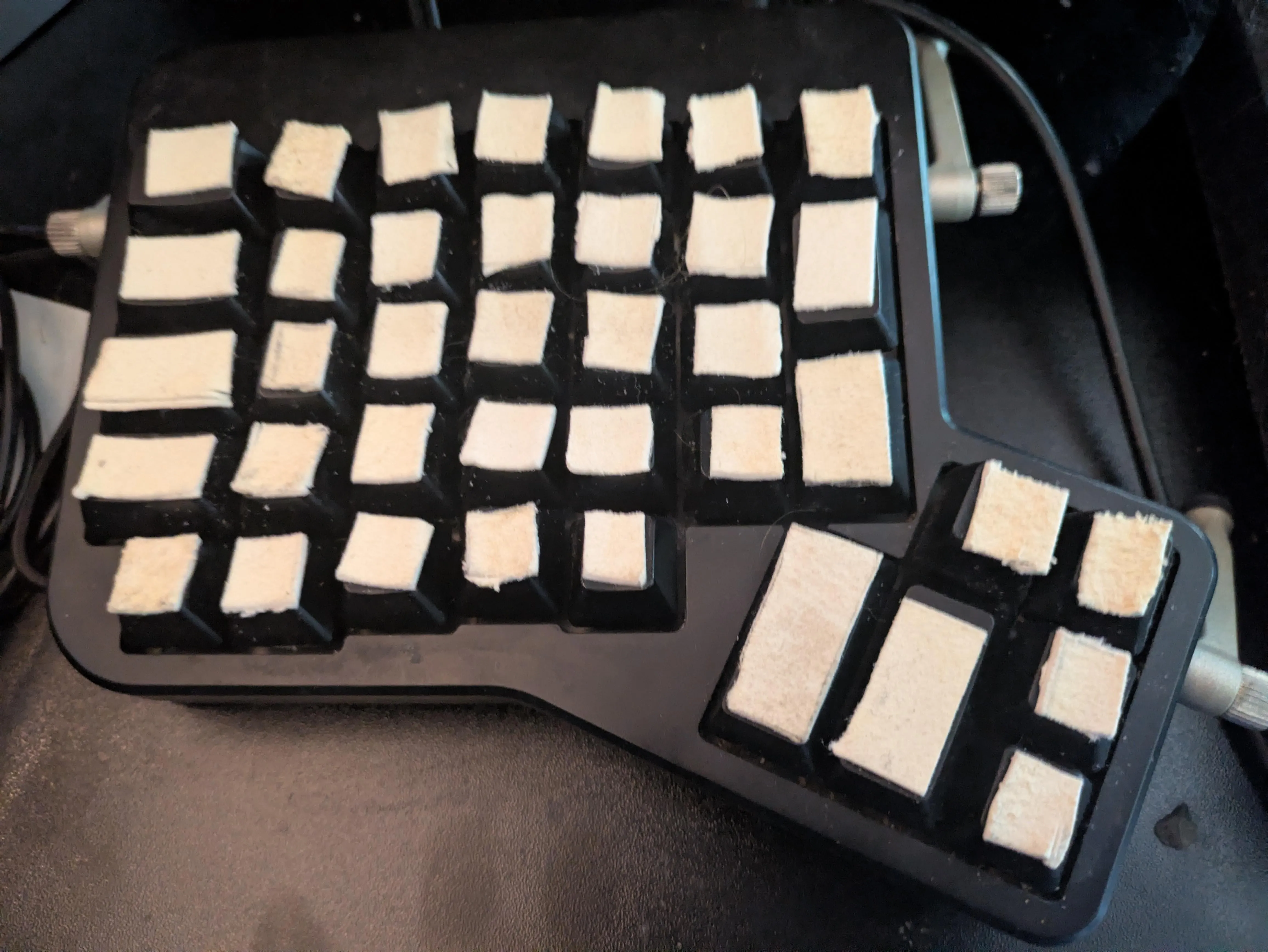 本革でラップされたErgodox