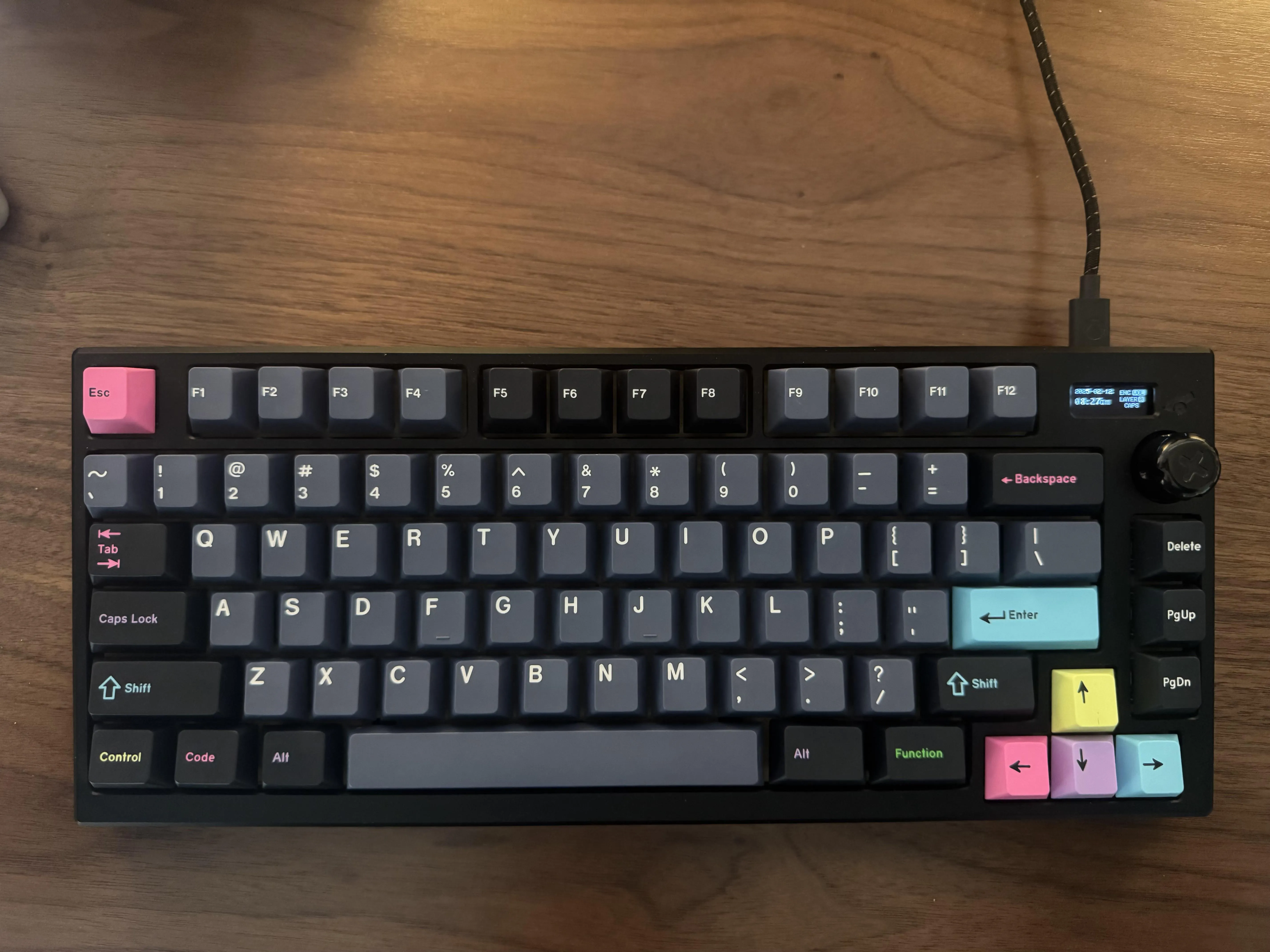 Sat75 v2 + GMK Dracula
