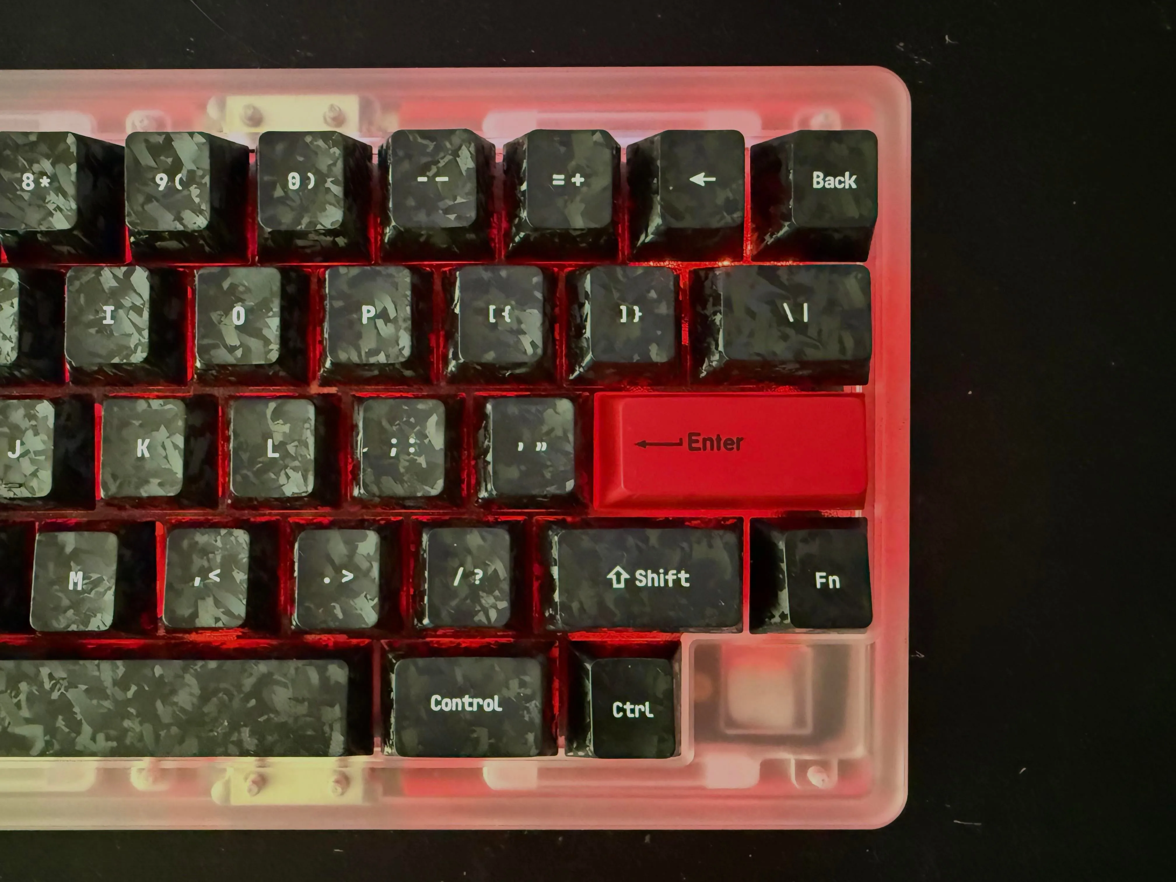 PCBとスイッチのディテール