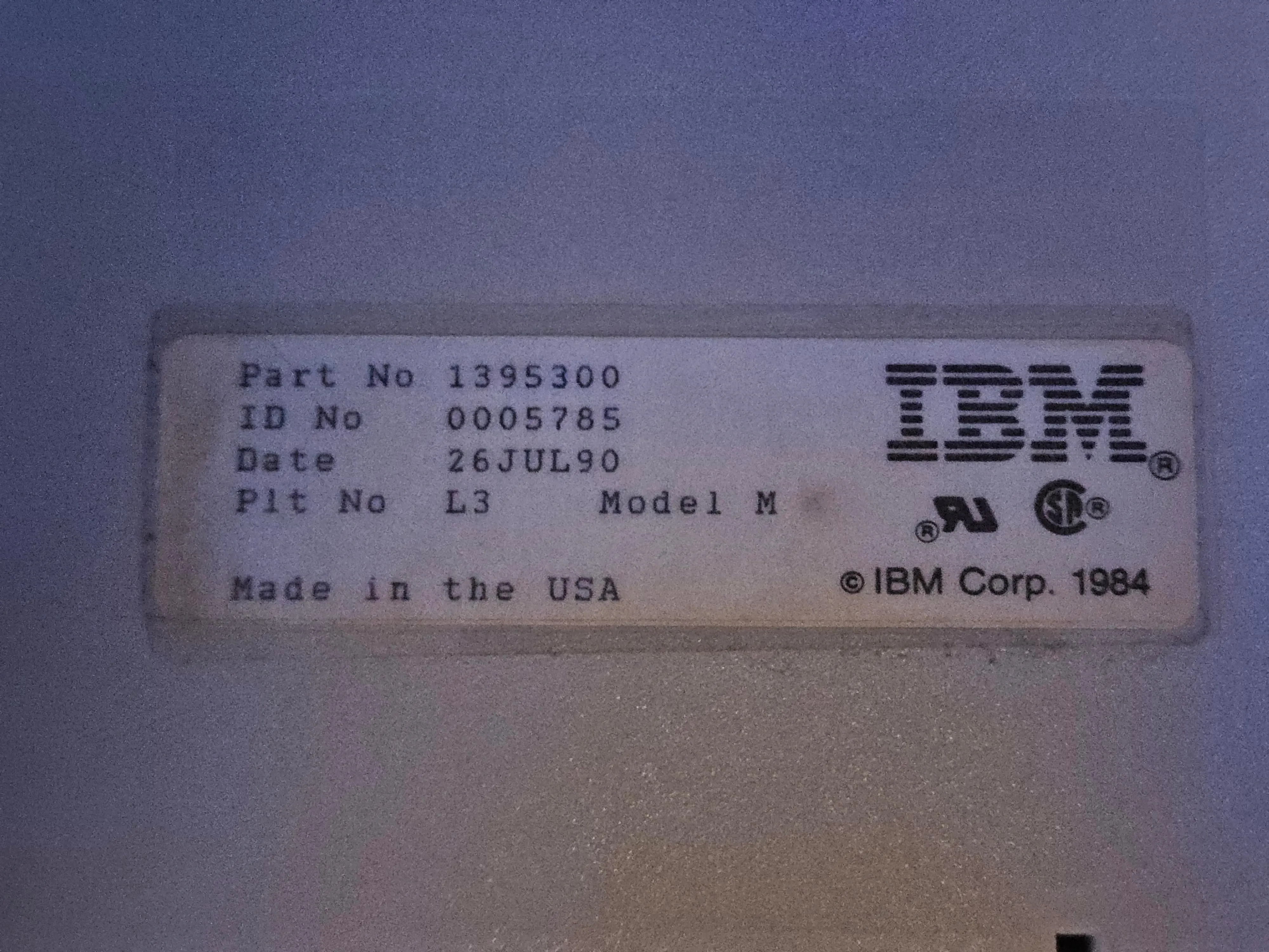 非常に良好なコンディションを保っているキーボード