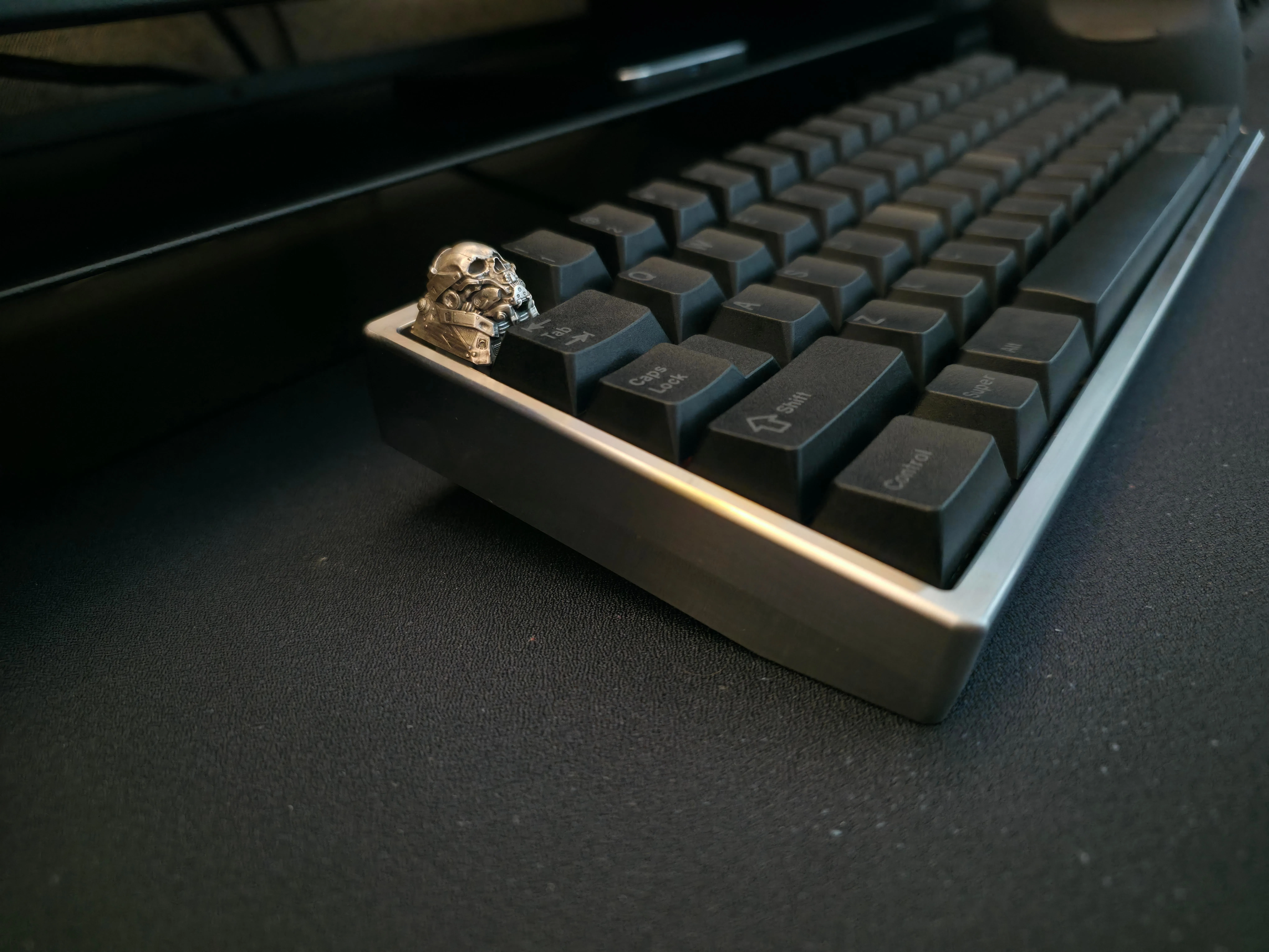 Geon Glare60の全体像