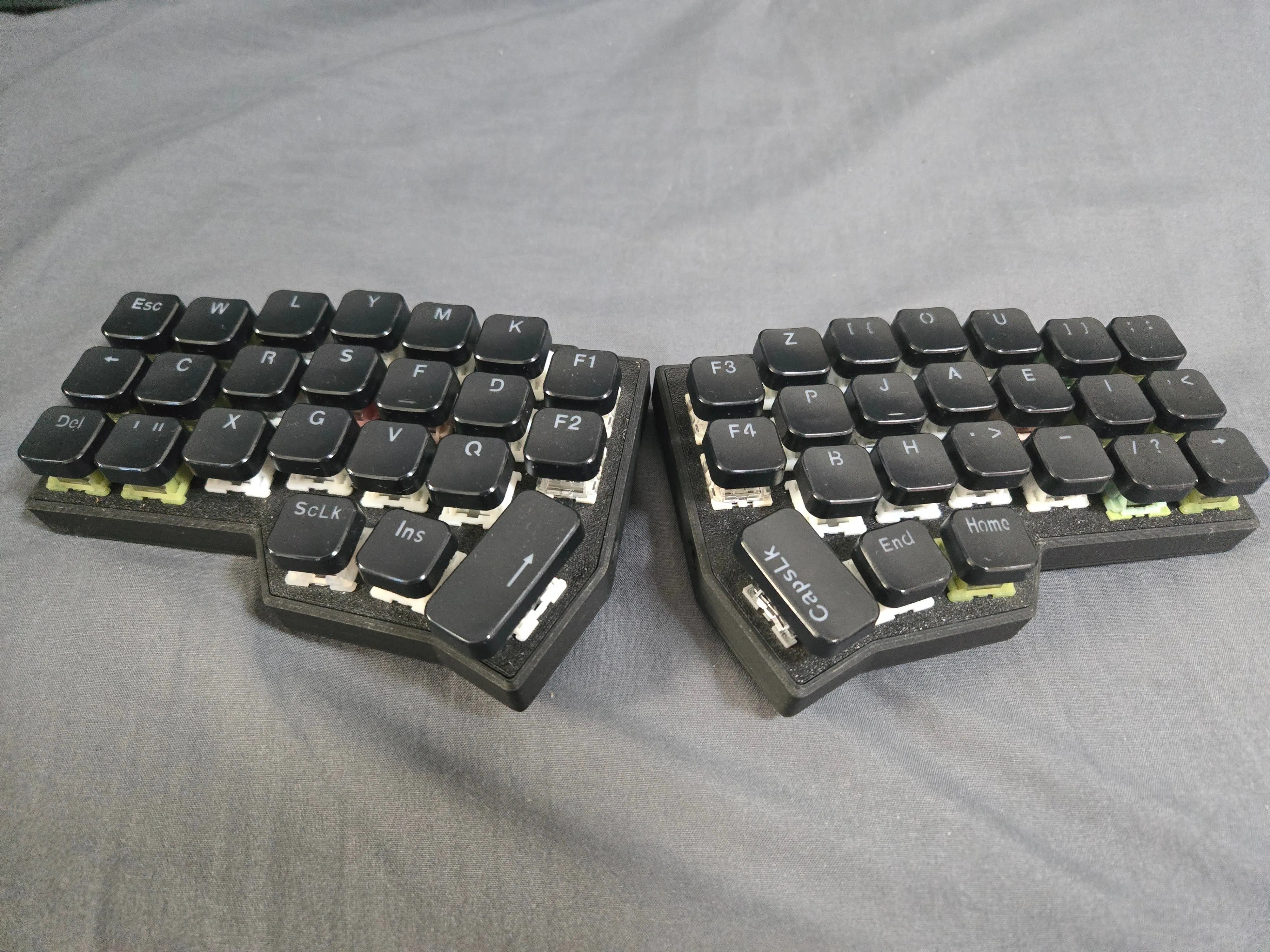 Taobaoで購入されたCorneキーボード