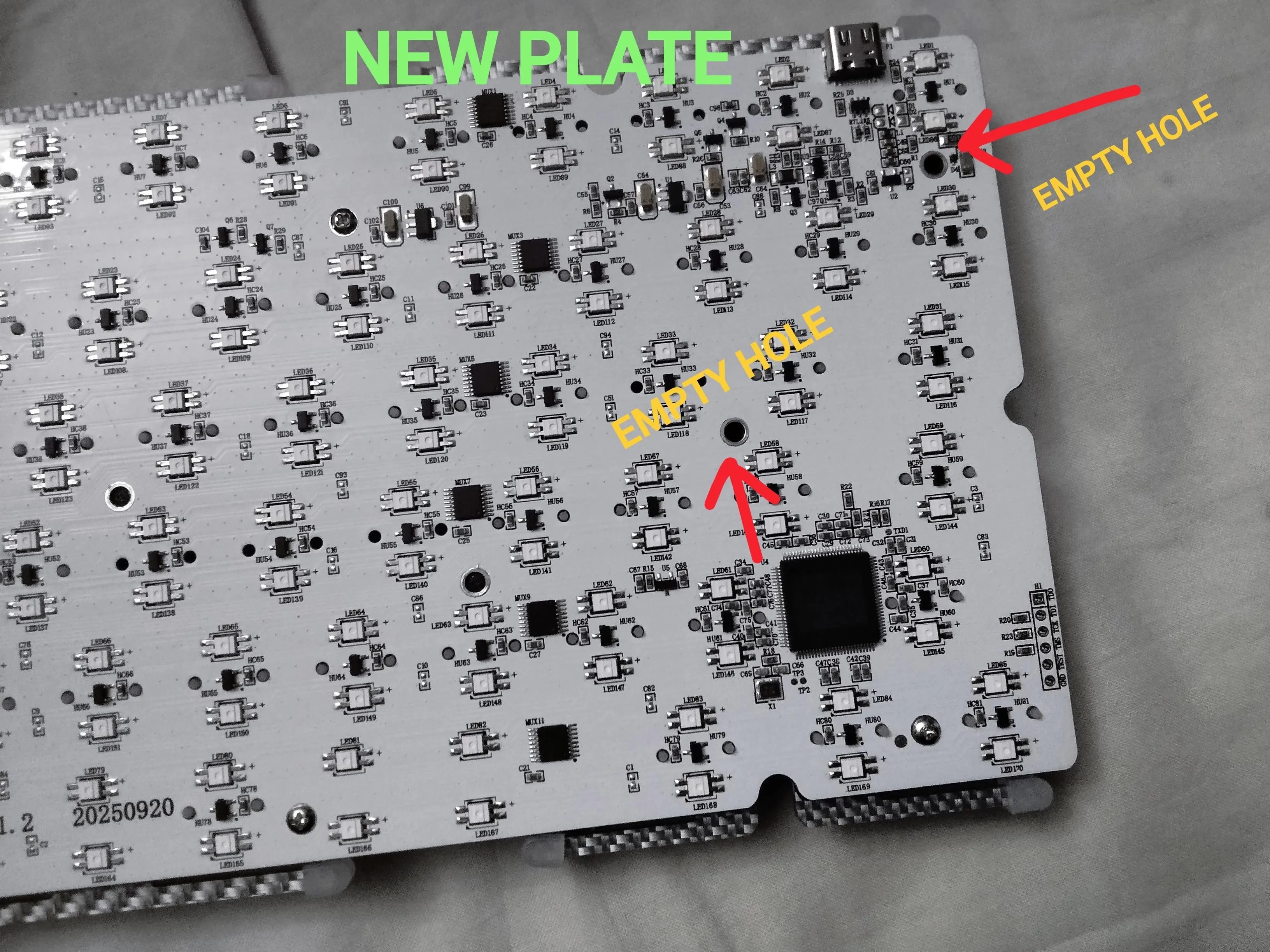 内部構造とカーボンファイバープレート