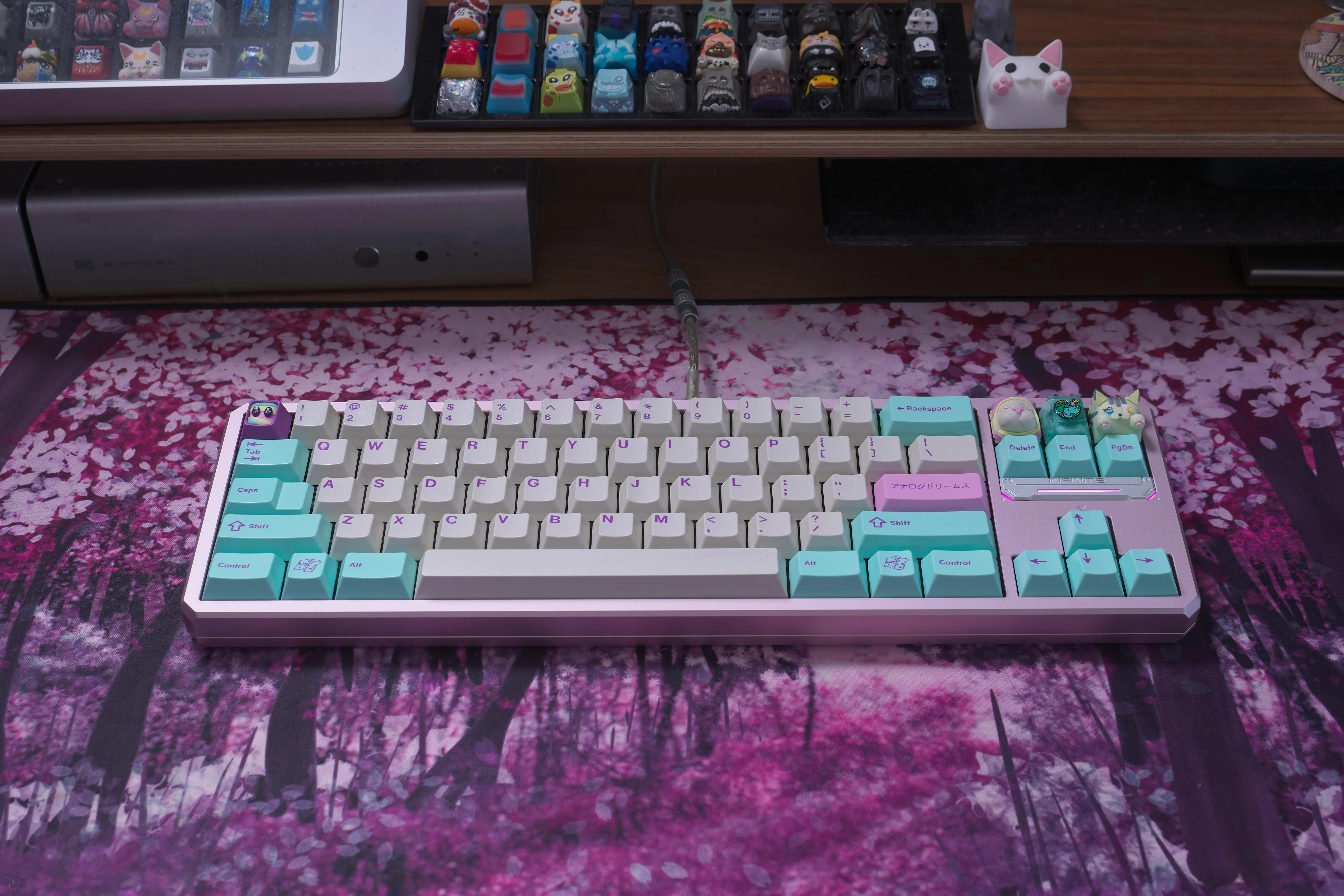 側面から見たInfinite70のシルエット