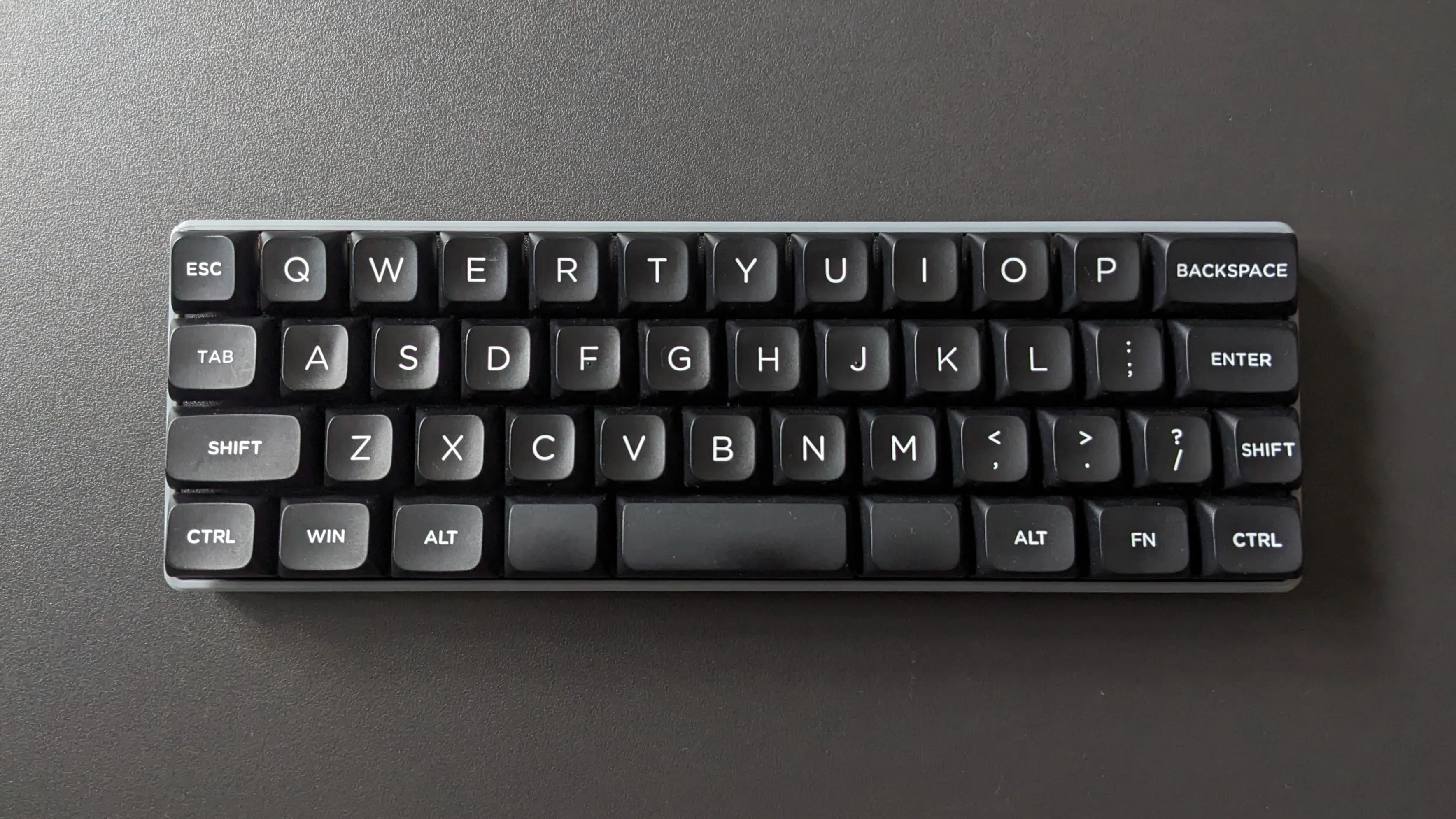 CLS Keyboardの外観