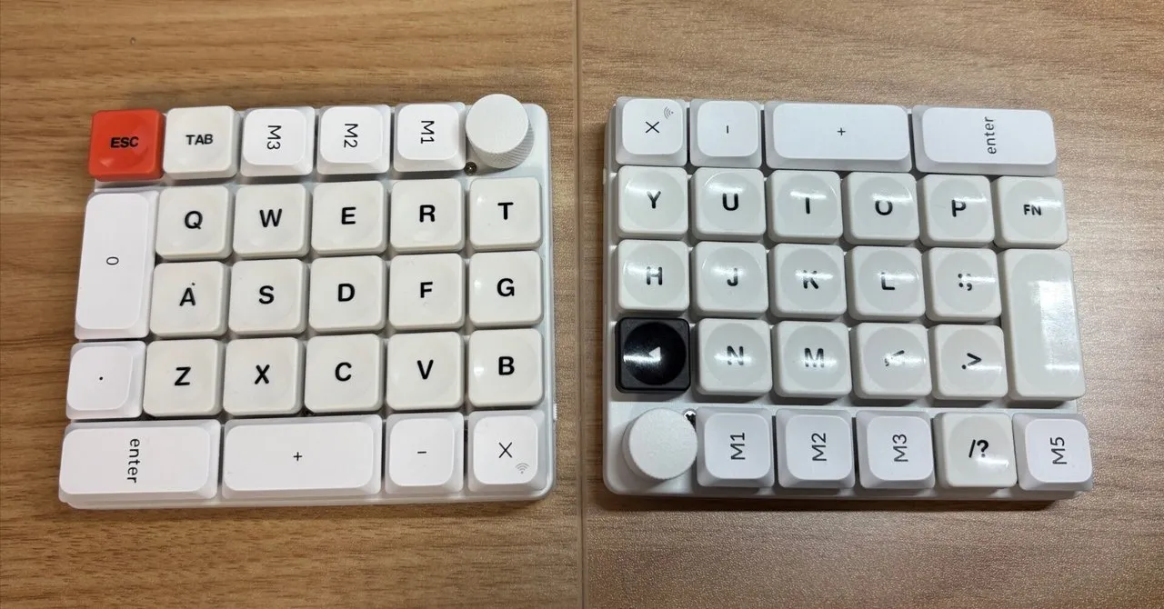 Keychron K0 Maxを2台並べたセットアップ