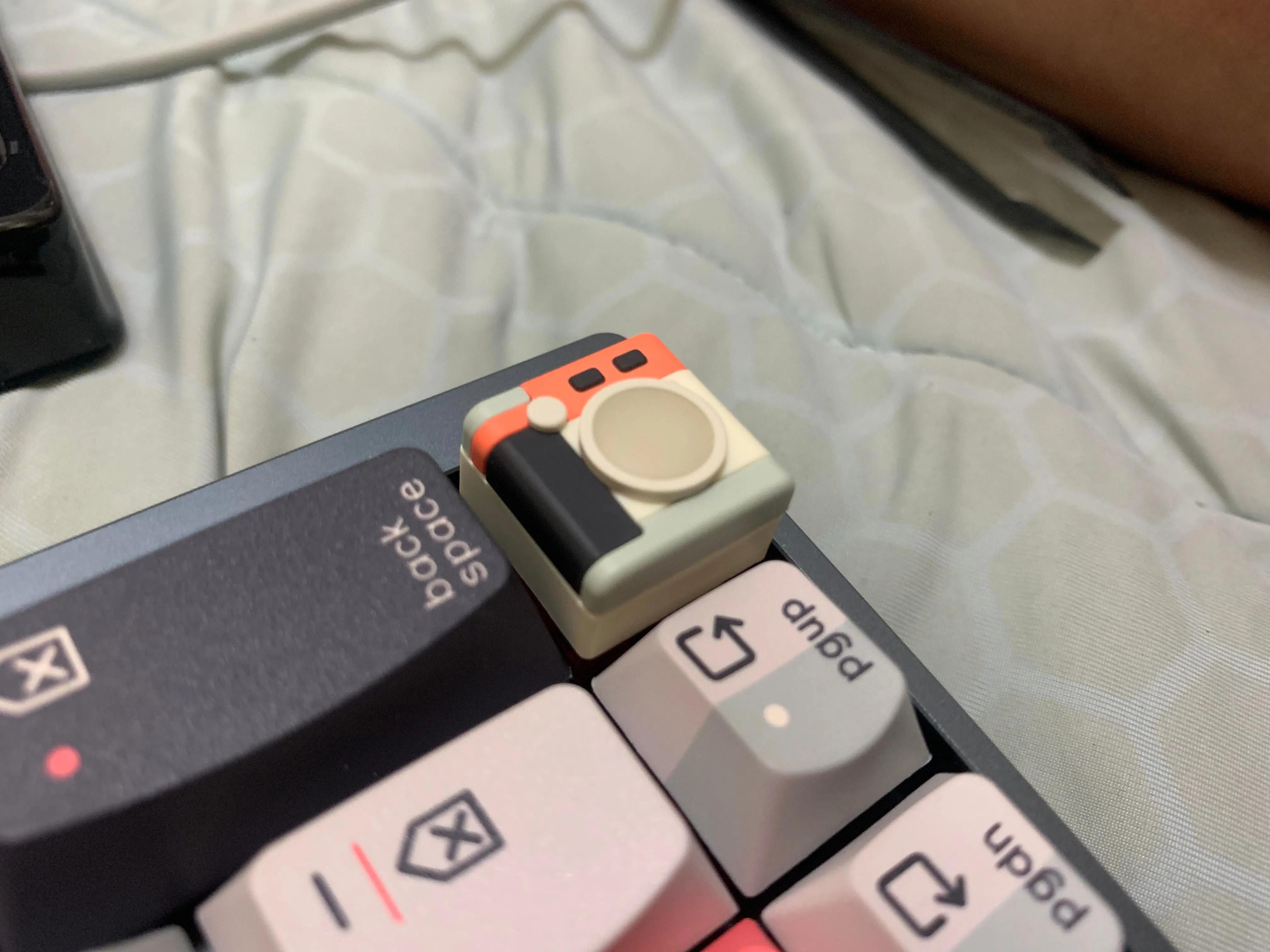 Neo65 Core Plus with Keytok Snmile