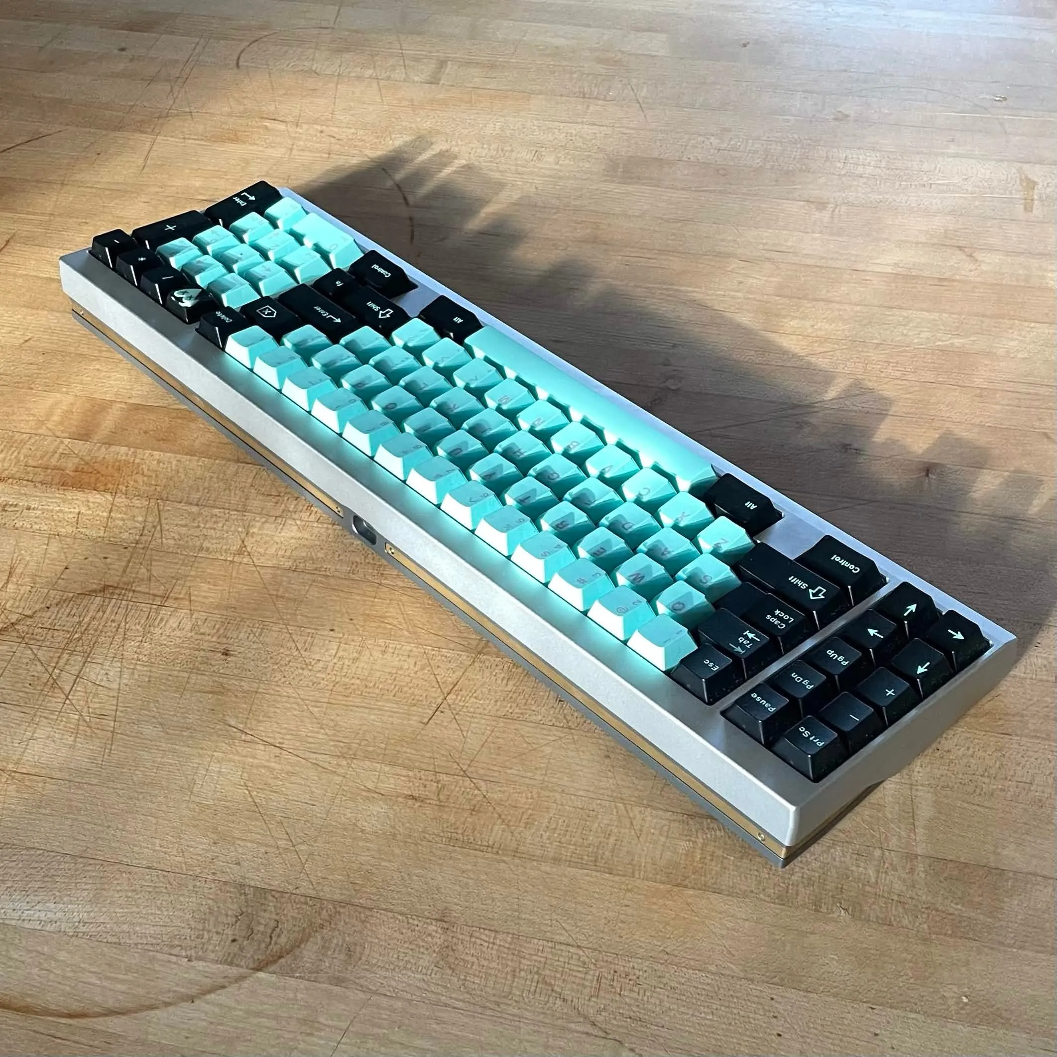 極小サイズのカスタムキーボード