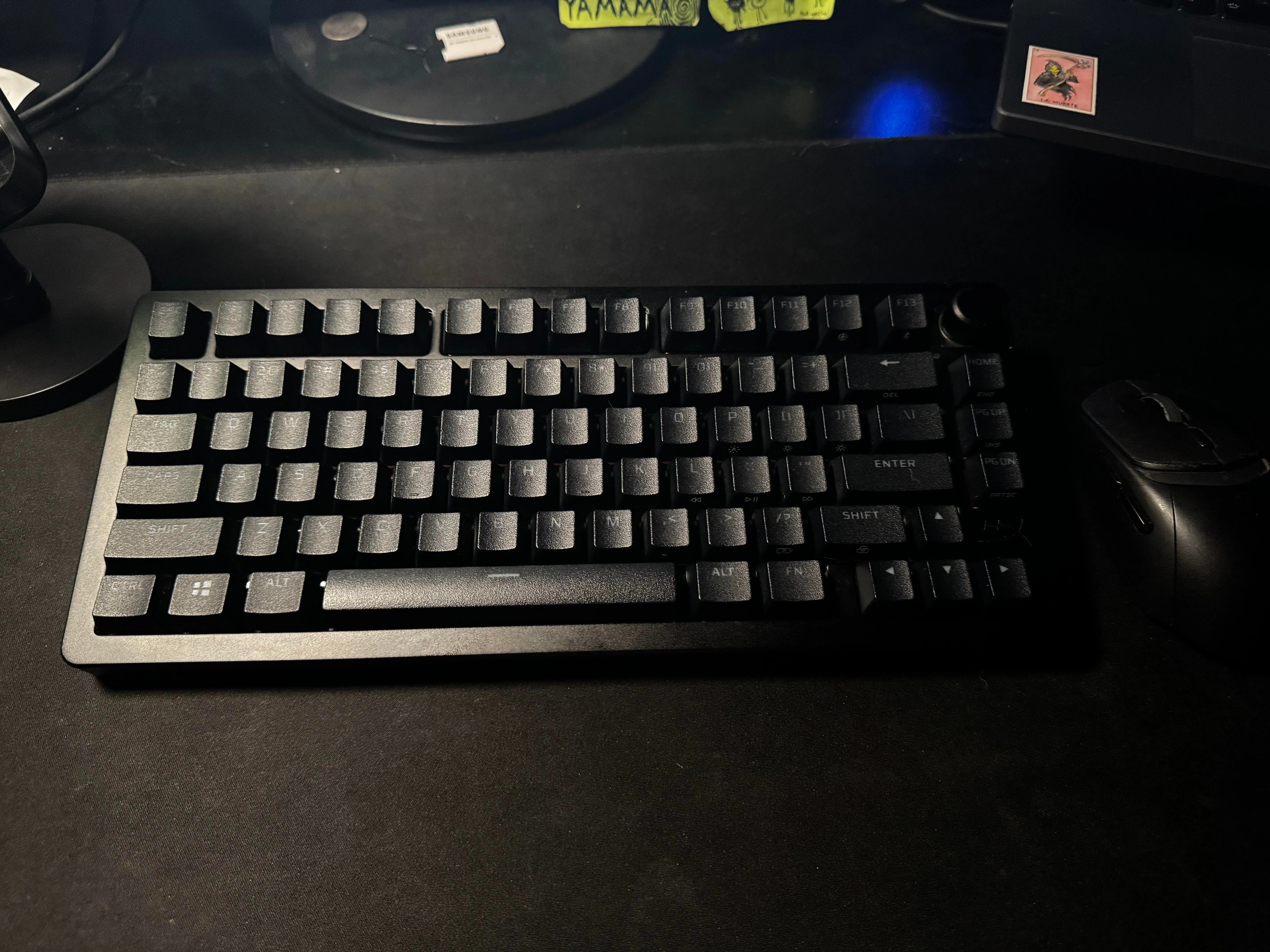 キーボード本体と使用パーツ