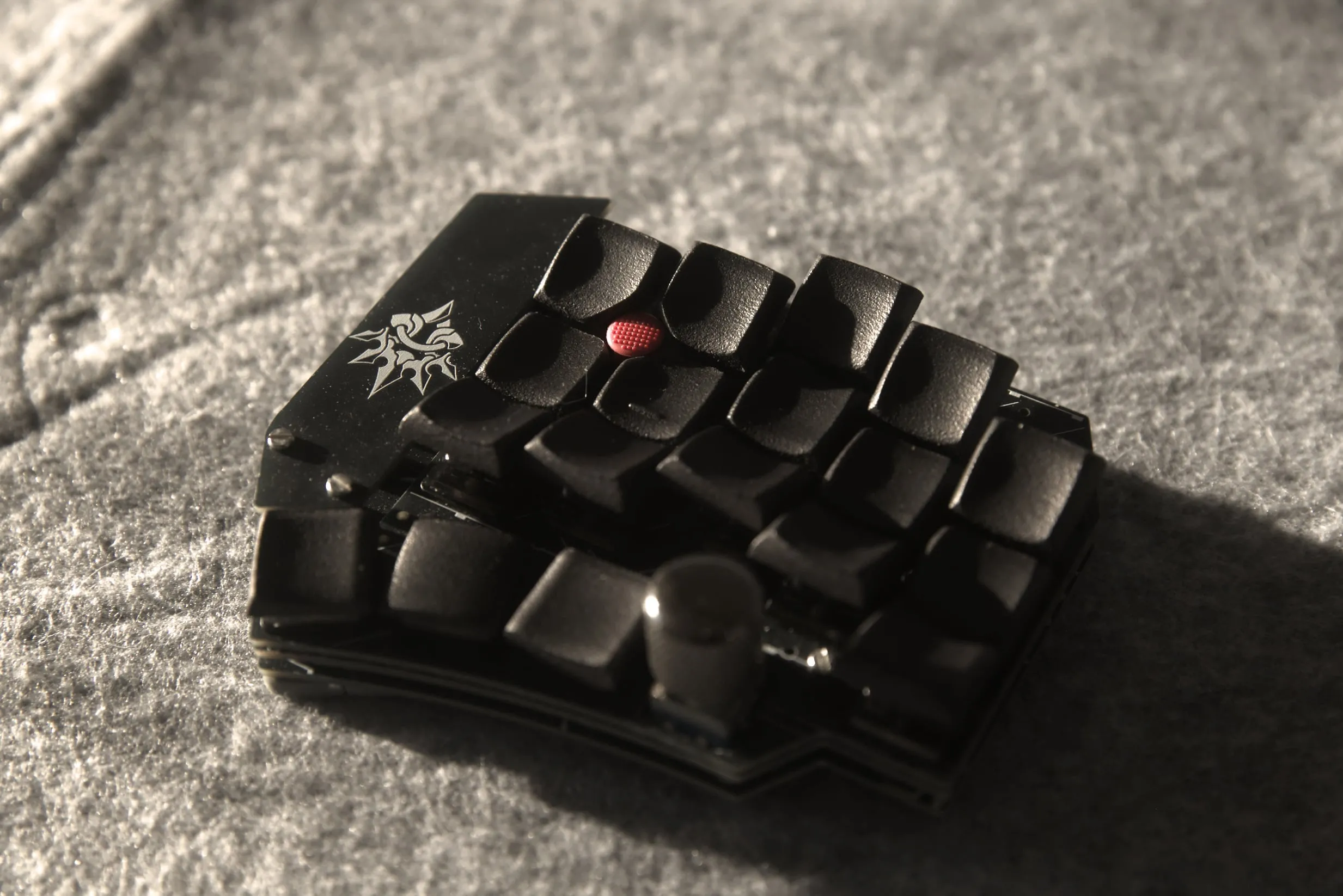 Alatus Keyboard Detail